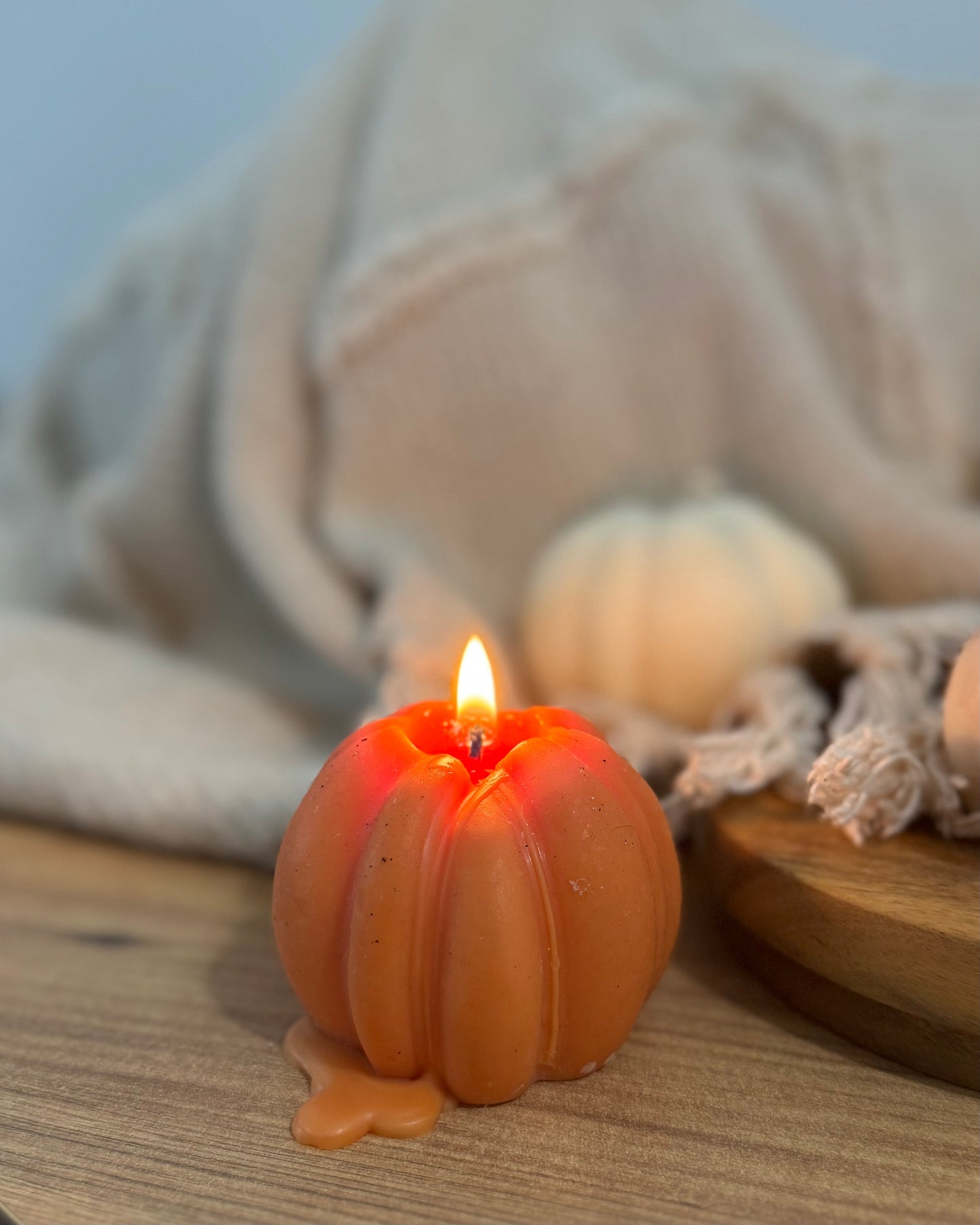 Classic pumpkin candle
