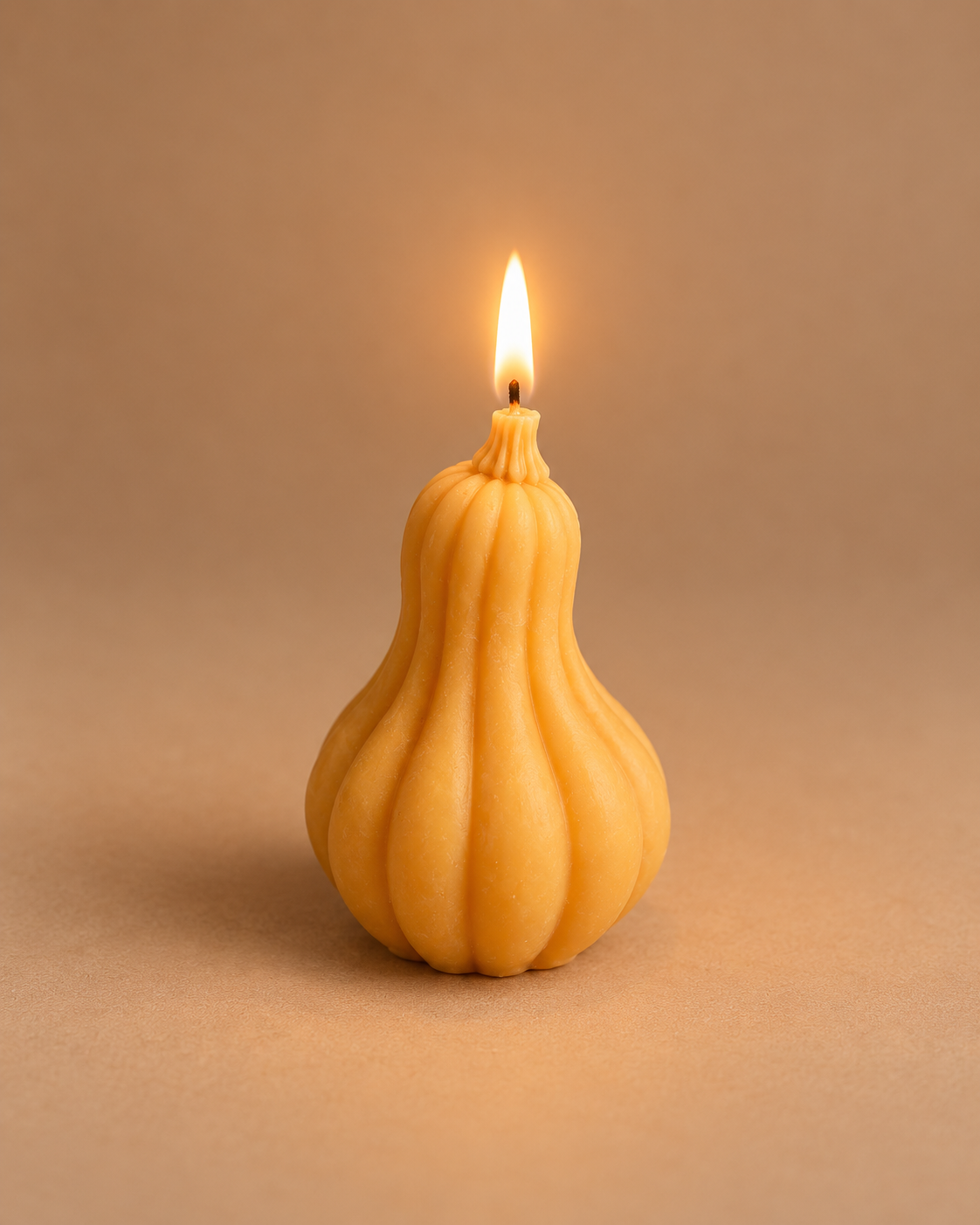 Hervest pumpkin candle